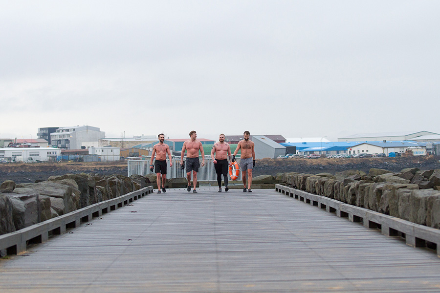 Einar and his crew make their way to the water